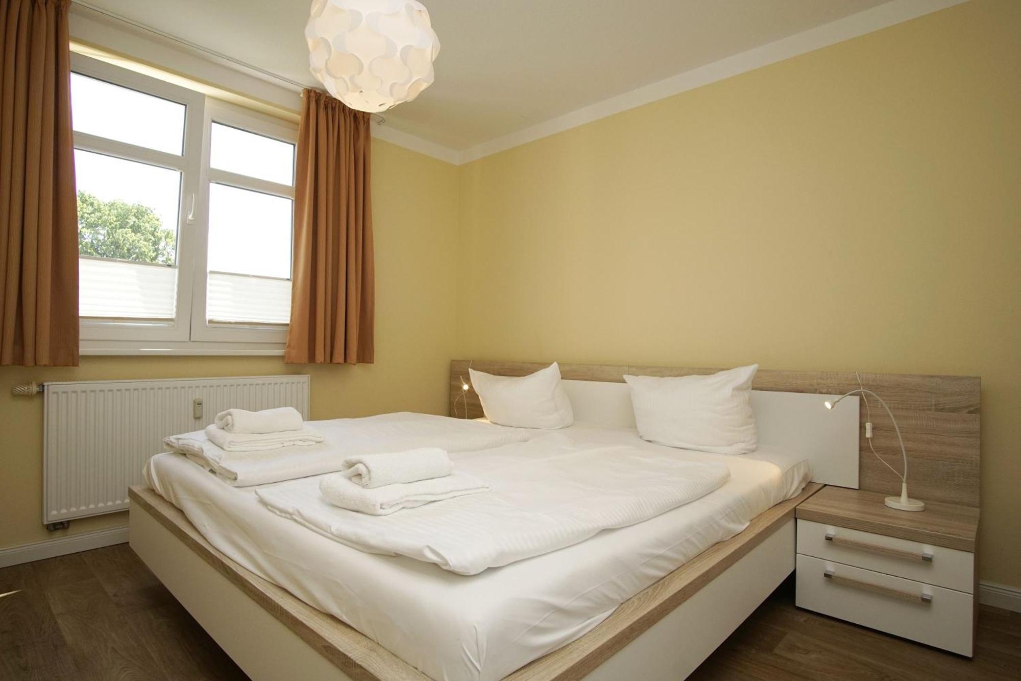 Balkon, Gratis Nutzung Vom Ahoi Erlebnisbad Und Sauna In Sellin - Meeresblick 56 Apartment Goehren (Ruegen)